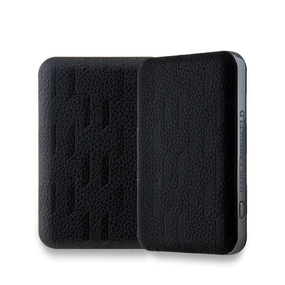 Karl Lagerfeld Orjinal Lisanslı M-safe Şarj Özellikli Led Işık Göstergeli Metal Logolu PU Deri Powerbank 5000mAh Siyah