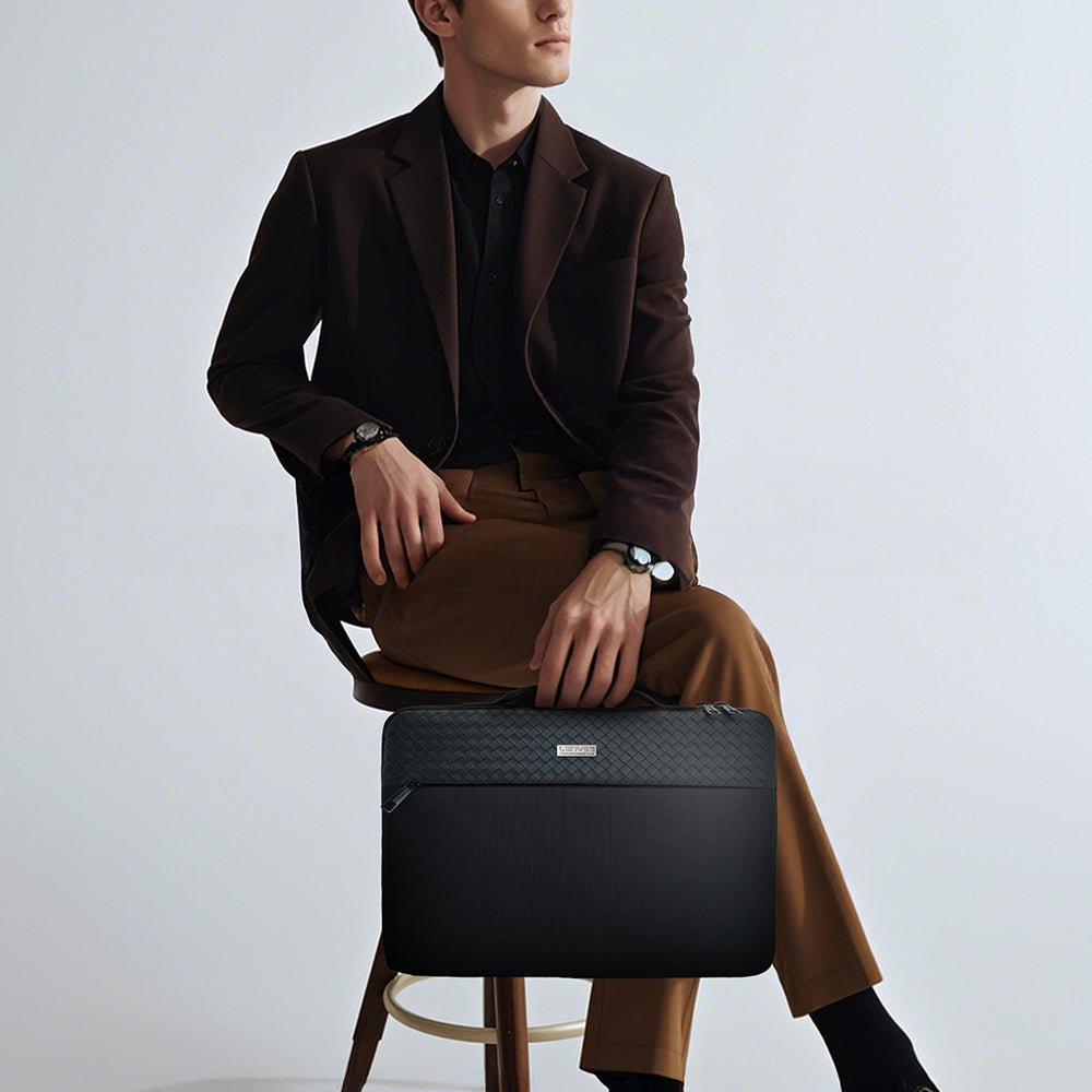 Lenyes LB556 Voyagers Serisi 1200D Su Geçirmez 15-16 inç Laptop Çantası Siyah