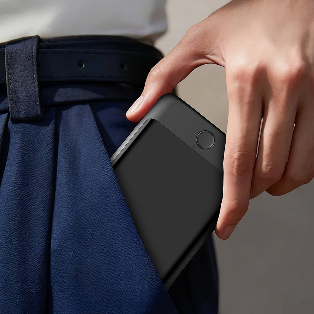 Lenyes PW0008D PD 20W LED Ekranlı Yapay Zeka Destekli Ultra İnce Wireless Powerbank 15W 5000mAh Siyah