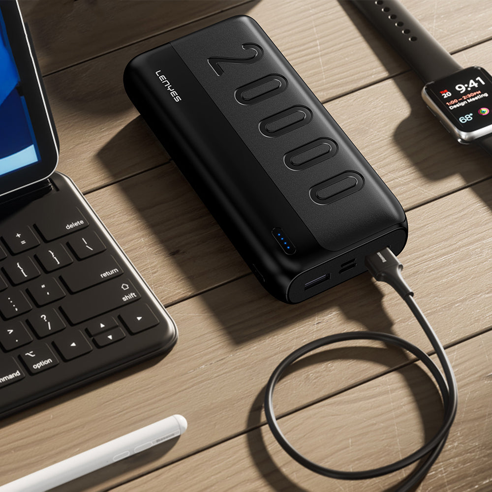 Lenyes PX235P Led Işık Göstergeli Taşınabilir Powerbank 10W 20000mAh Siyah
