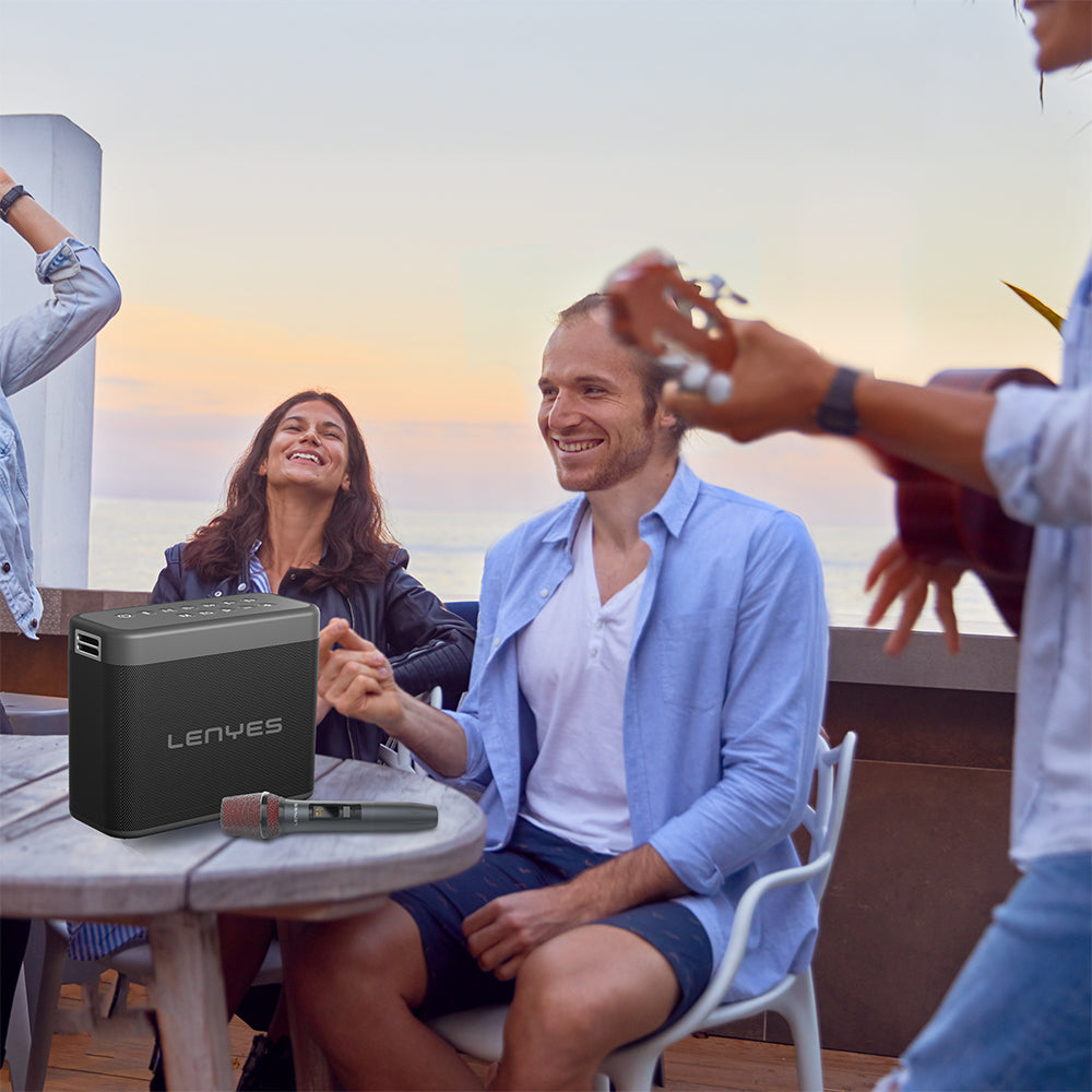 Lenyes S832 TWS Bluetooth Speaker Hoparlör ve Karaoke Bluetooth Mikrofon v5.0 Siyah