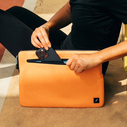 Native Uninon Ultralight Sleeve Serisi Su Geçirmez Ripstop Kumaş 14 inç Macbook Çantası
