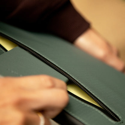 Native Uninon Ultralight Sleeve Serisi Su Geçirmez Ripstop Kumaş 14 inç Macbook Çantası
