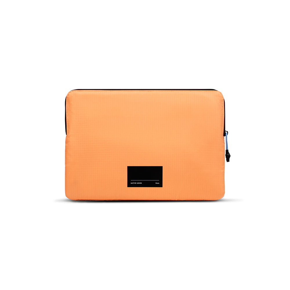 Native Uninon Ultralight Sleeve Serisi Su Geçirmez Ripstop Kumaş 16 inç Macbook Çantası