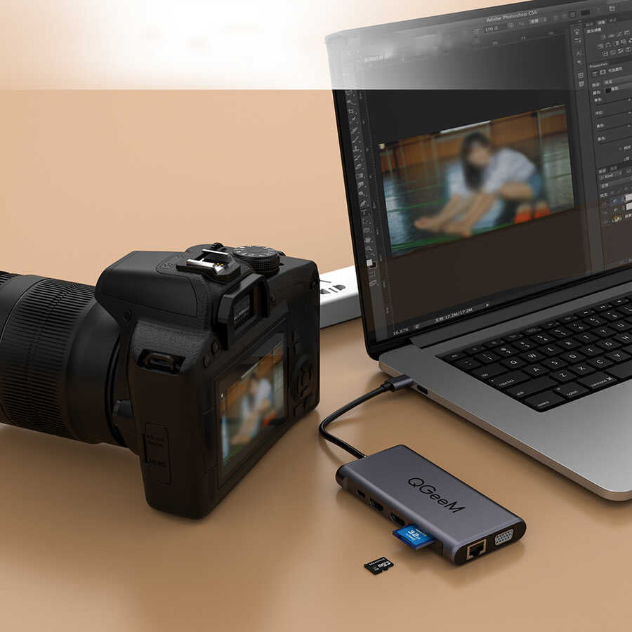 Qgeem QG-UH12-V 12 in 1 Usb Hub Gri