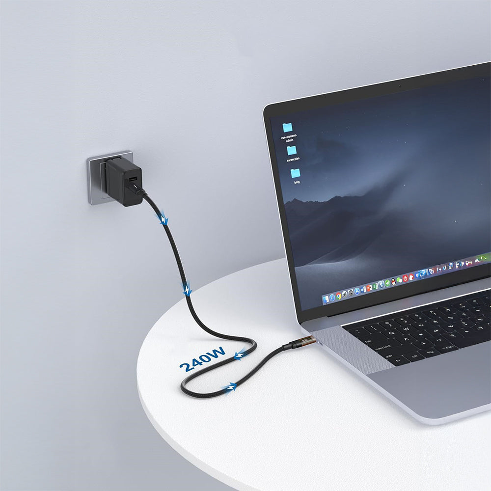 Qgeem QG04 Dijital LED Göstergeli Type-C to Type-C PD 40G 8K@60Hz Data Kablosu 240W 1M Siyah