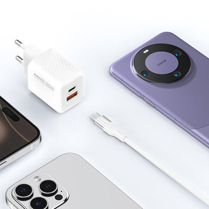Recci RC83ECC GaN Teknolojili Hızlı Şarj Başlığı USB-A to Type-C PD 35W Kablolu Şarj Seti Beyaz