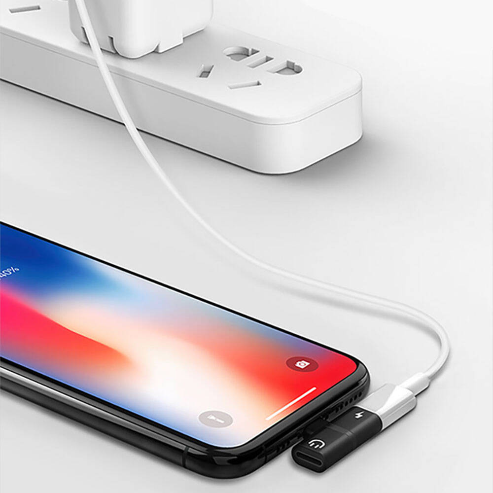 Recci RDS-A05 Lightning 2in1 Şarj ve Ses Adaptörü Siyah