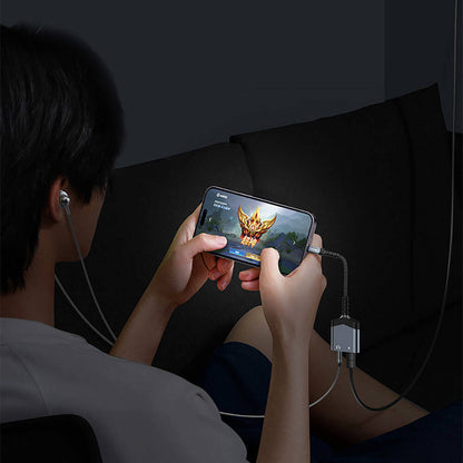 Recci RDS-A17 Lightning 2in1 Şarj ve Ses Adaptörü Gri