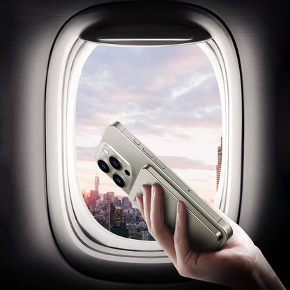 Recci RP25 PD 20W Ultra İnce Hızlı Şarj Özellikli Wireless Powerbank 15W 5000mAh Gold