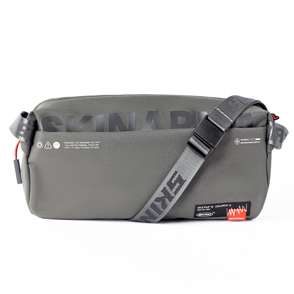 Skinarma Crossbody Fardel Çapraz Vücut Çantası Siyah