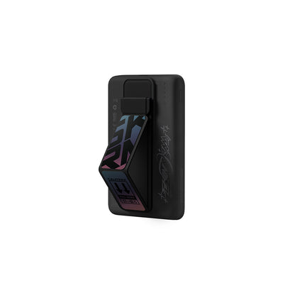 SkinArma Kira Kobai Holografik Tasarımlı Standlı Wireless ve PD Hızlı Şarj Özellikli Powerbank 15W 5000mAh Gümüş