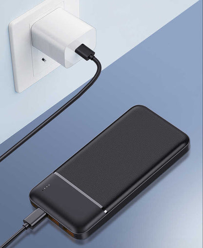 Wiwu JC-19 PD Hızlı Şarj Özellikli Şarj Göstergeli Powerbank 20W 10000mAh Siyah