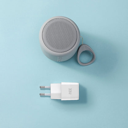 Wiwu RY-U33 GaN Tech PD Hızlı Şarj Özellikli QC 3.0 Seyahat Şarj Başlığı 33W Beyaz