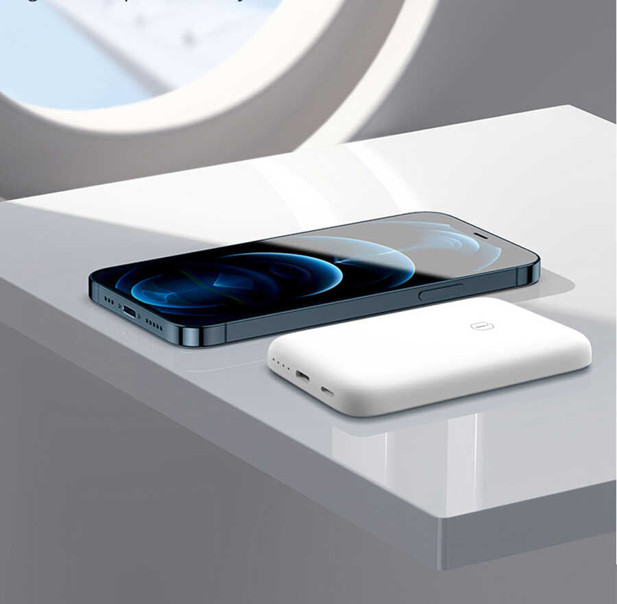 Wiwu SC5000A M-safe Mıknatıslı Wireless Powerbank Beyaz
