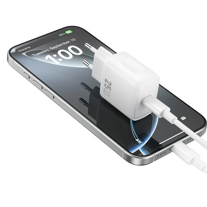 Wiwu Wi-G016 Essen Serisi GaN Tech PD Hızlı Şarj Özellikli Şarj Başlığı 25W Beyaz