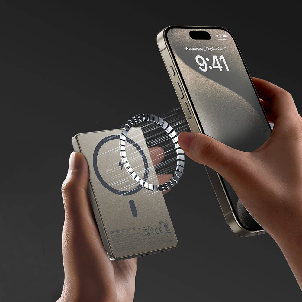 Wiwu Wi-P020 Ultra-Thin Explore Serisi Led Göstergeli Wireless M-safe Powerbank 15W 10000mAh Titanyum-Gold