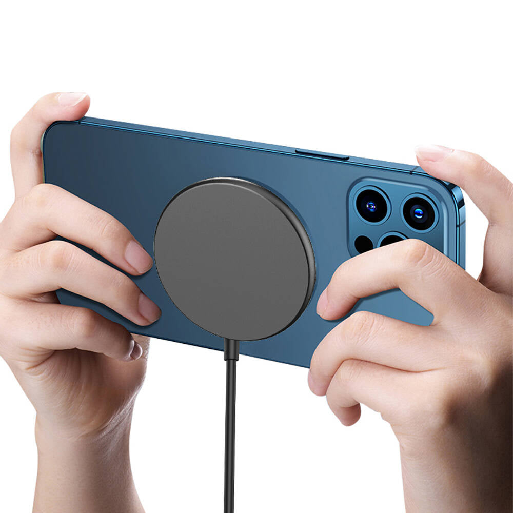 Wiwu Wi-W007 15W Hızlı Şarj Özellikli M-safe PD Wireless Şarj Aleti Gri