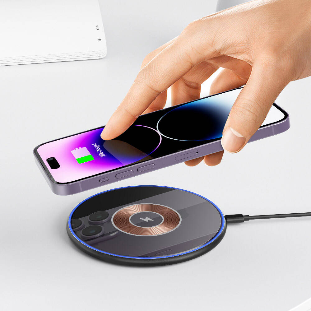 Wiwu Wi-W013 Quantus 15W Hızlı Şarj Özellikli Masaüstü Wireless Şarj Aleti Siyah